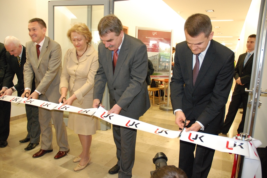 Dzień Otwarty 2013: Bieg przez Campus, Otwarcie Centrum Języków Obcych