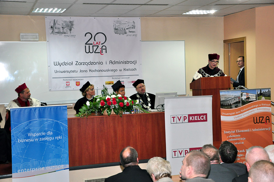 Dwudziestolecie Wydziału Zarządzania i Administracji