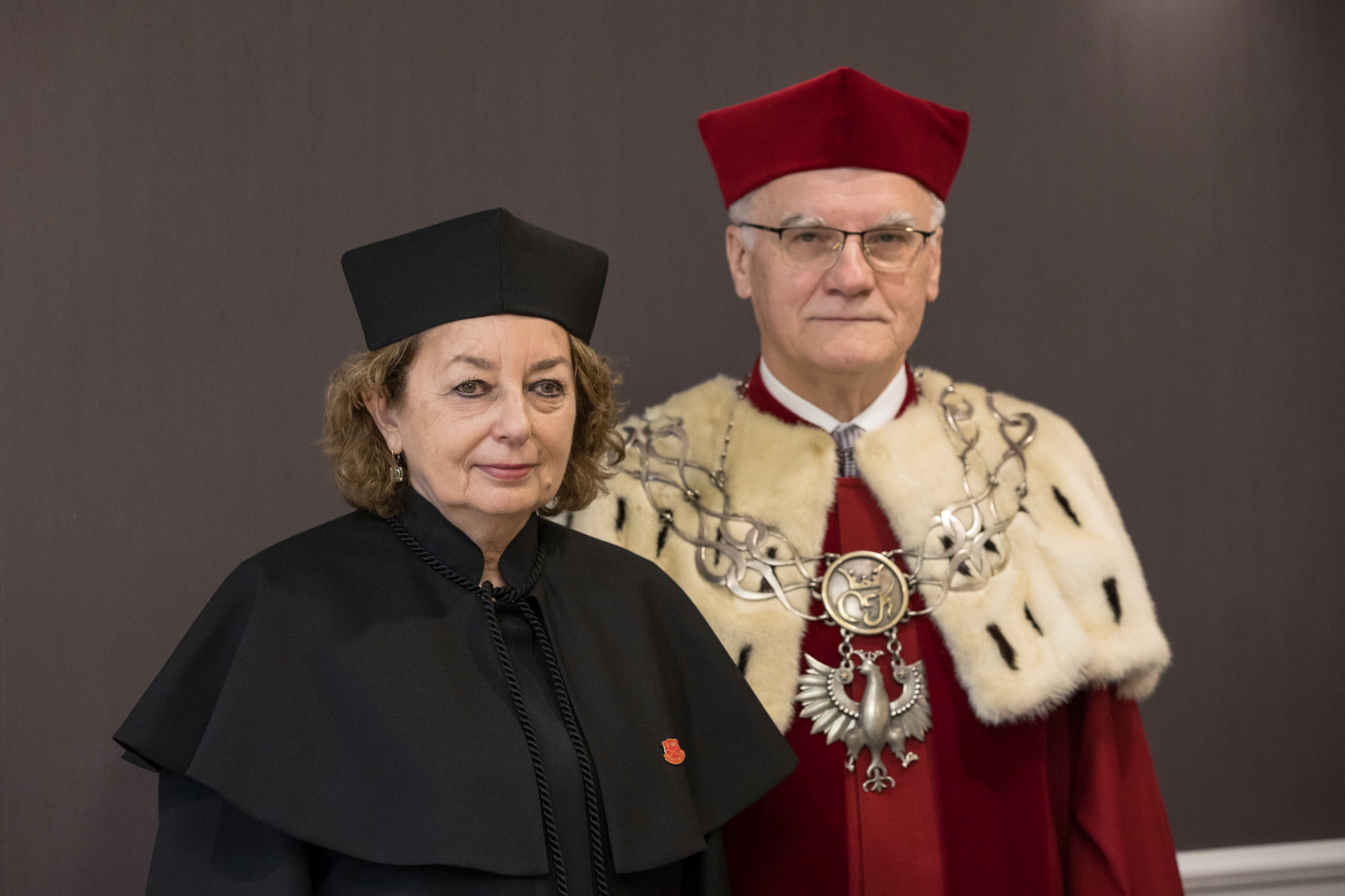 Prof. Anna Nasierowska-Guttmejer, doktor honorowy UJK i prof. Stanisław Głuszek, rektor uczelni.